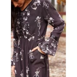 EQL Women's Gwenyth Ecovero Tunic Dress - Java Hunt Field Floral -Best Equestrian Supplies 694577 800 800